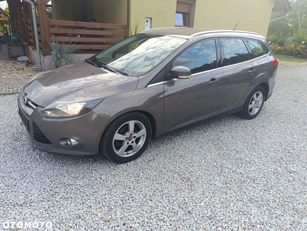 Ford Focus 1.6 TDCi ECOnetic 88g Start-Stopp-System Titanium - 2