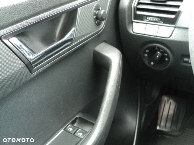 Skoda Fabia - 10