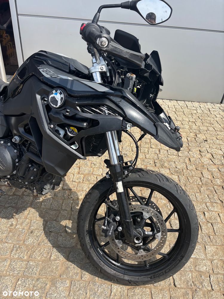 BMW F - 2