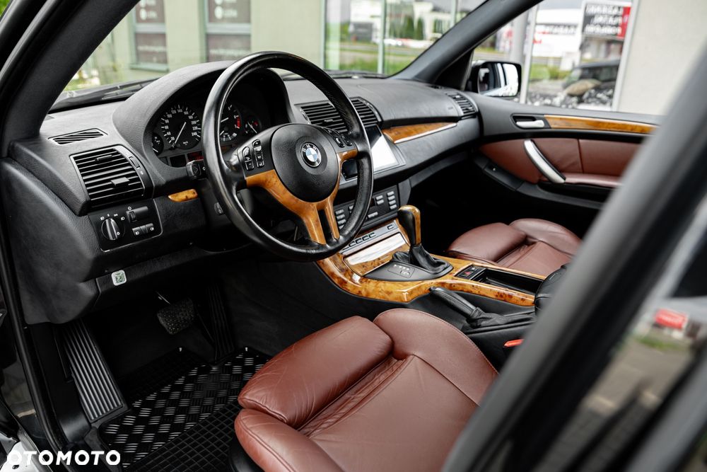 BMW X5 3.0 i - 16