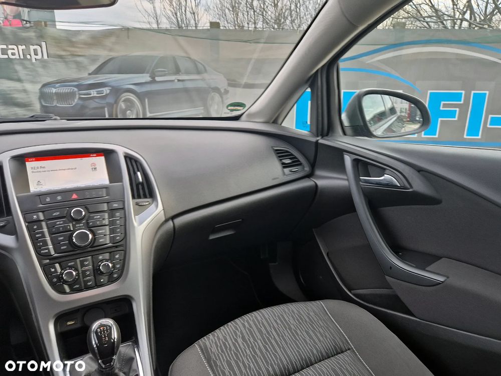 Opel Astra 1.6 Executive EU6 - 15