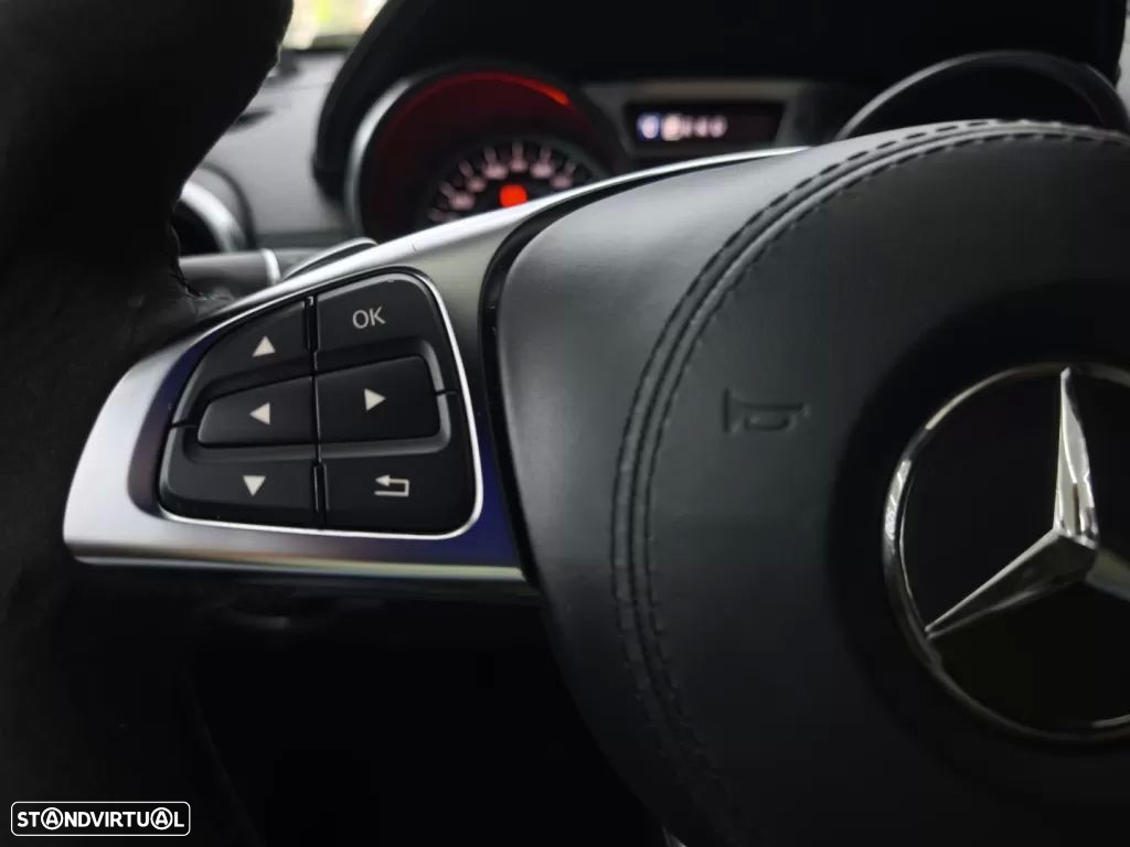 Mercedes-Benz SL 400 9G-TRONIC designo edition - 27