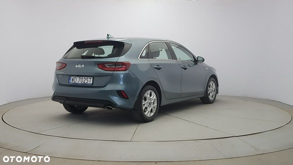 Kia Ceed - 7