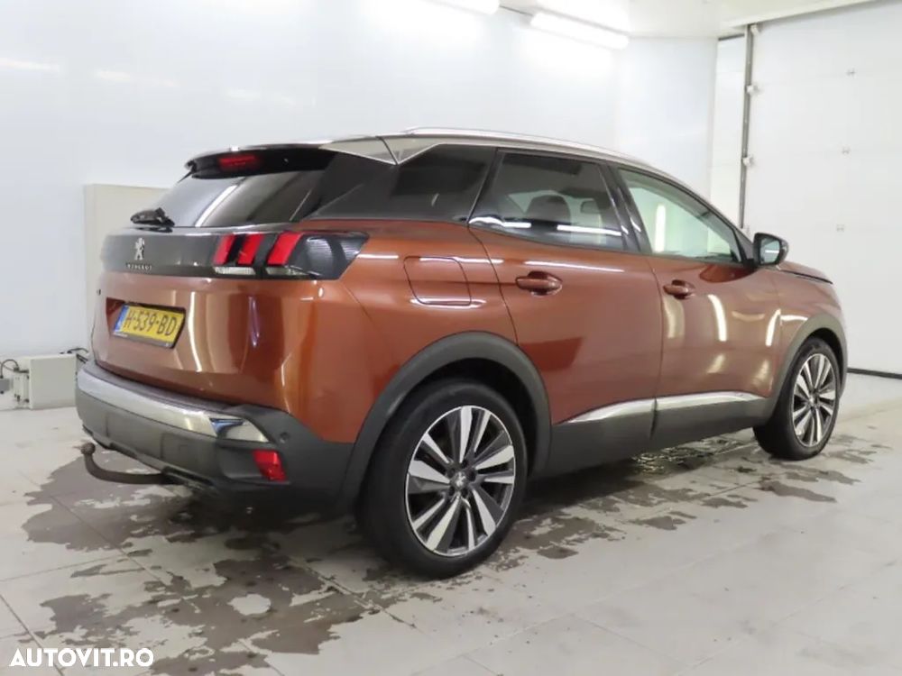 Peugeot 3008 1.2 PureTech Turbo S&S EAT6 GT-Line - 2