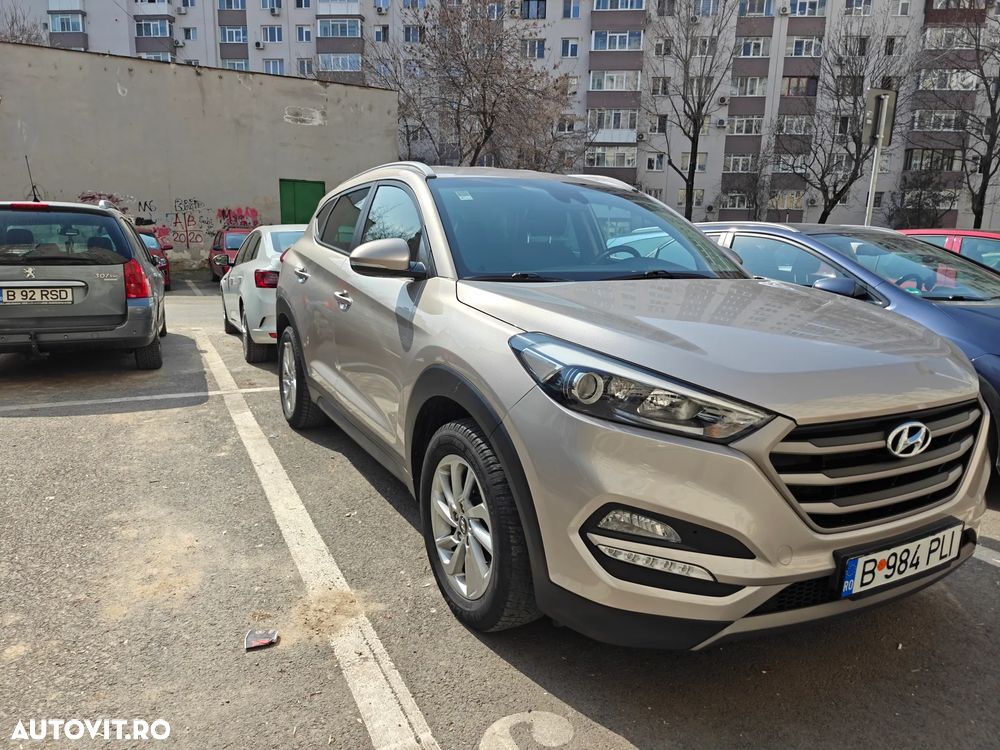 Hyundai Tucson 2.0 CRDI 4WD Automatik Passion Plus - 2