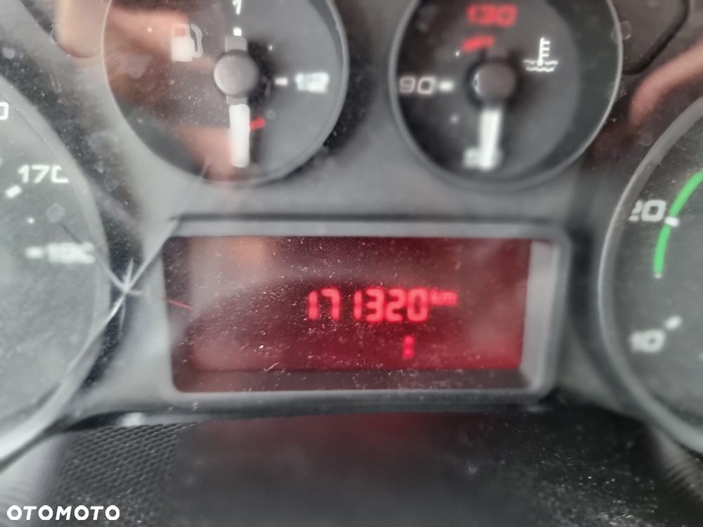 Iveco 35C11 - 6
