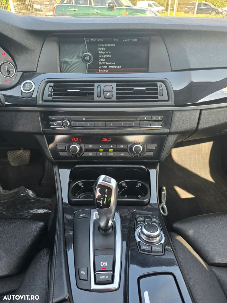 BMW Seria 5 520d Aut. - 8