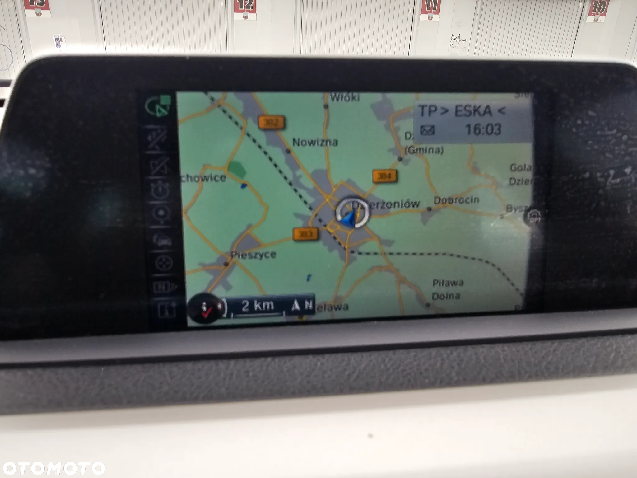 BMW Seria 3 318d Touring Luxury Line - 10