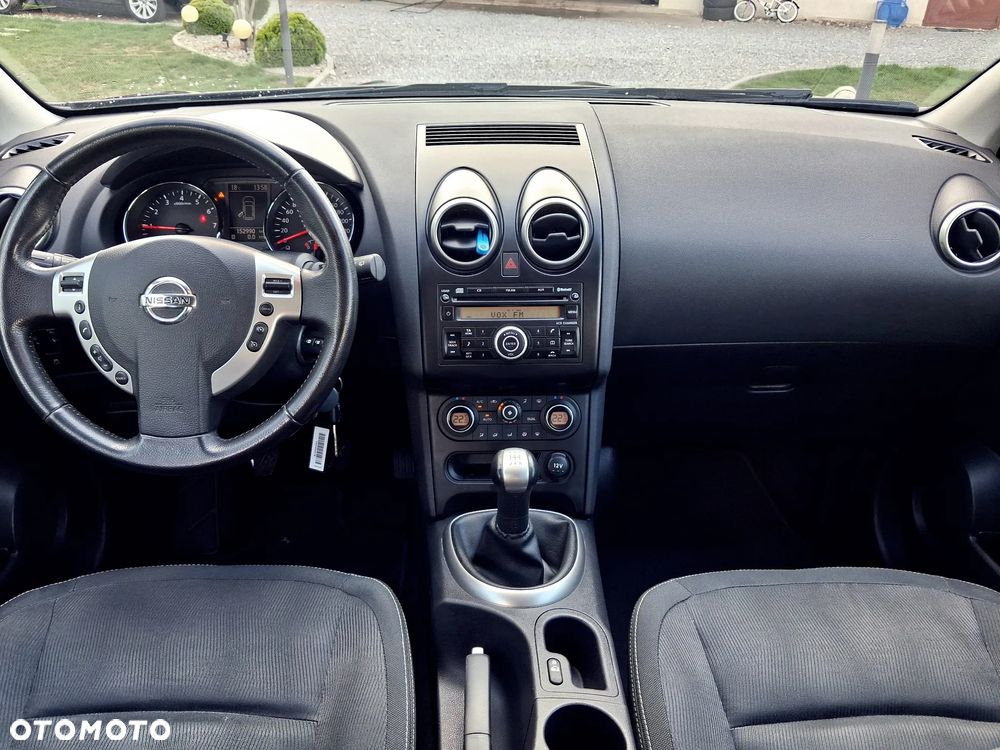 Nissan Qashqai 1.6 visia - 31