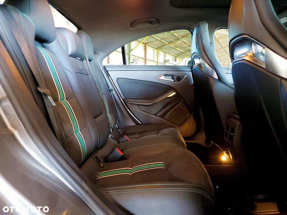 Mercedes-Benz CLA - 9