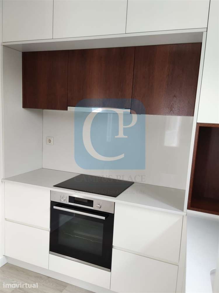 Apartamento T3 na Baixa do Porto - Grande imagem: 4/19