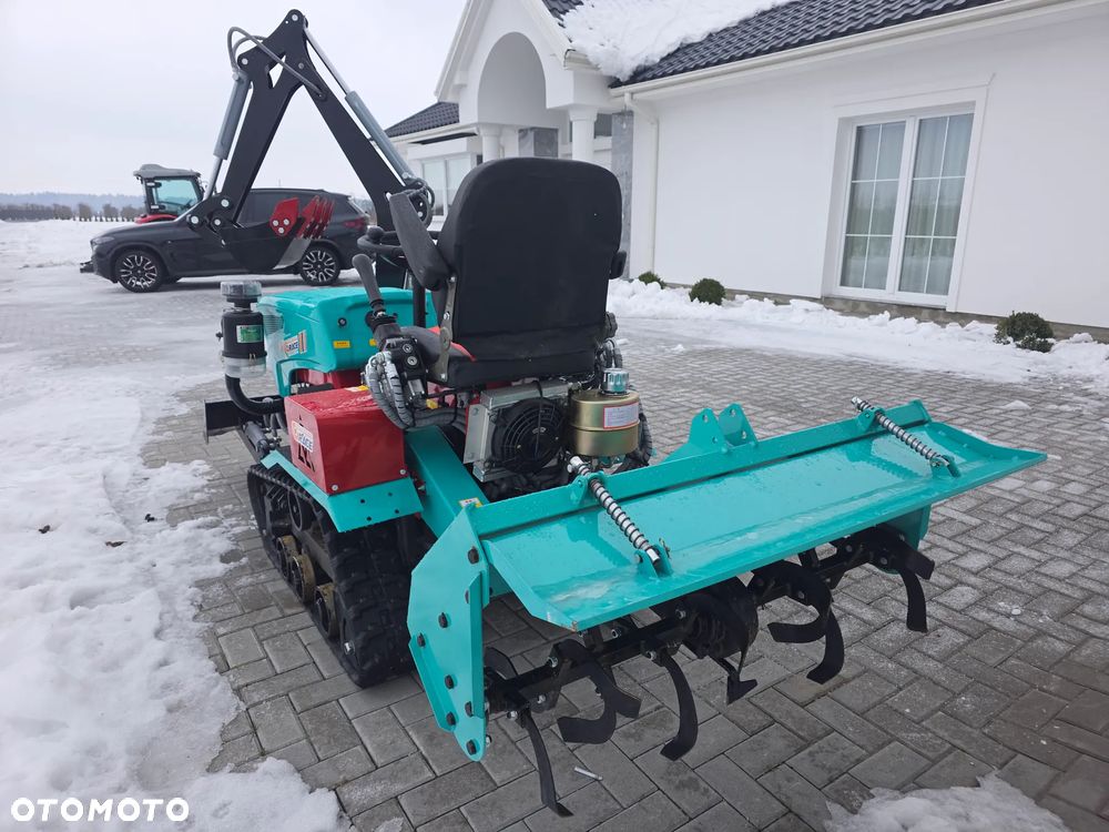 Inny traktor 35HP - 17