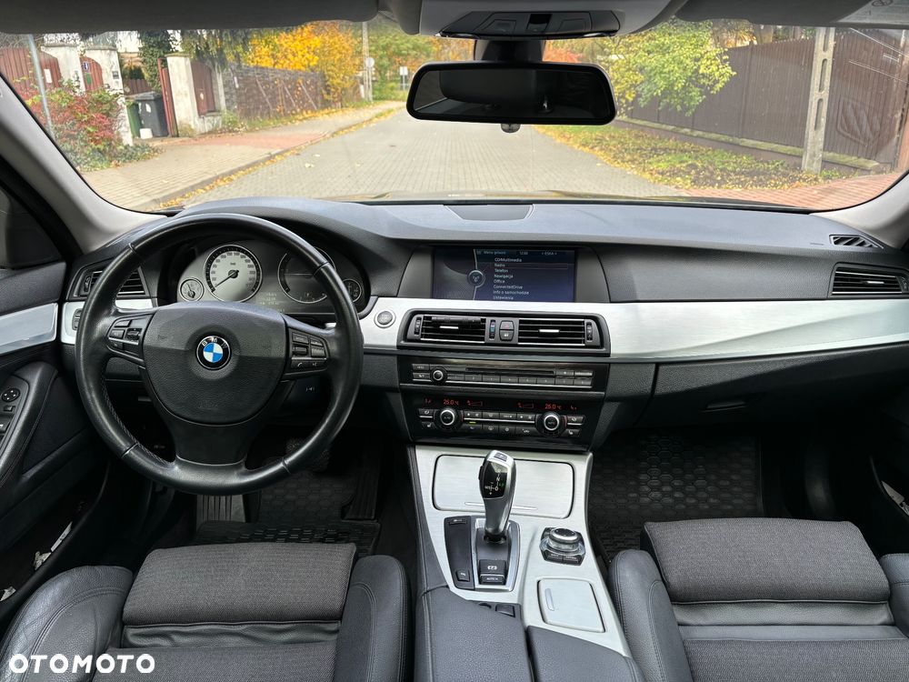 BMW Seria 5 520d - 18
