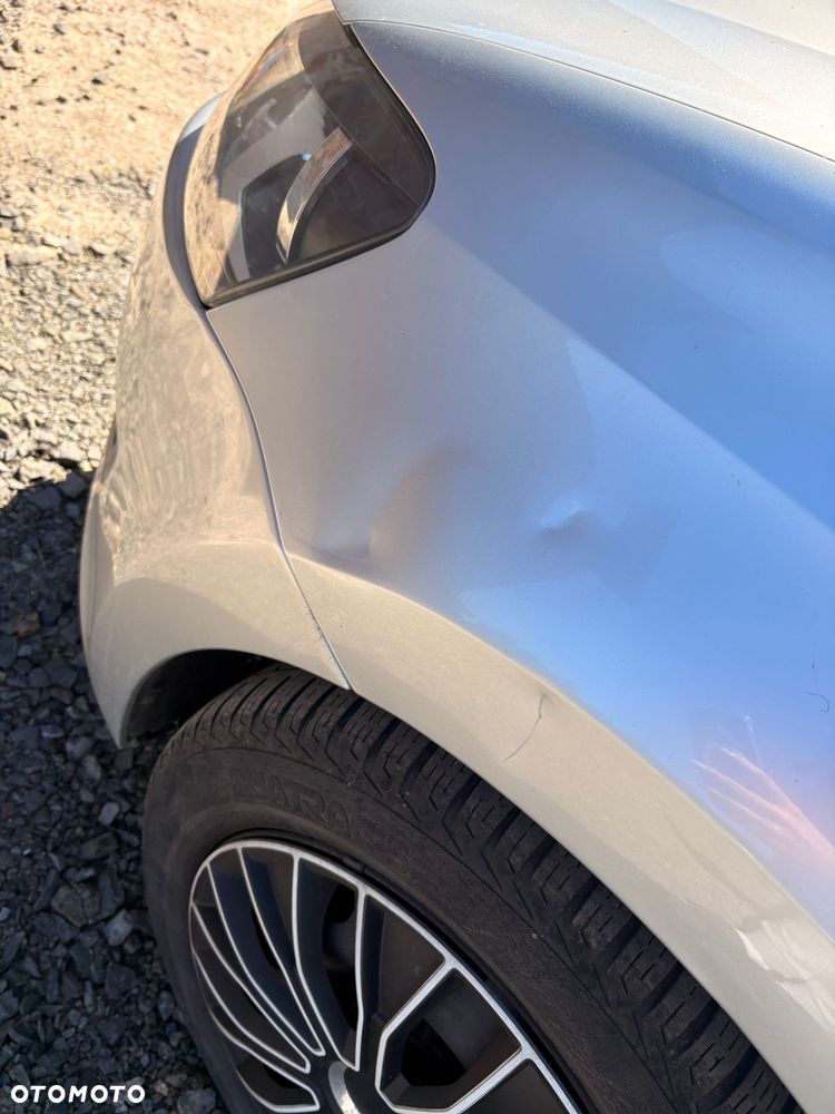 Volkswagen Polo - 9