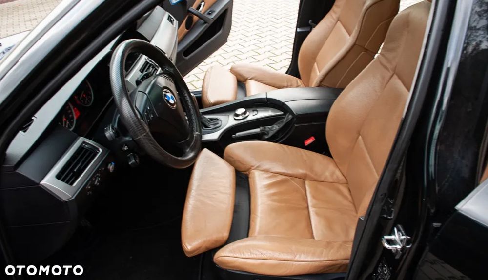 BMW Seria 5 - 8
