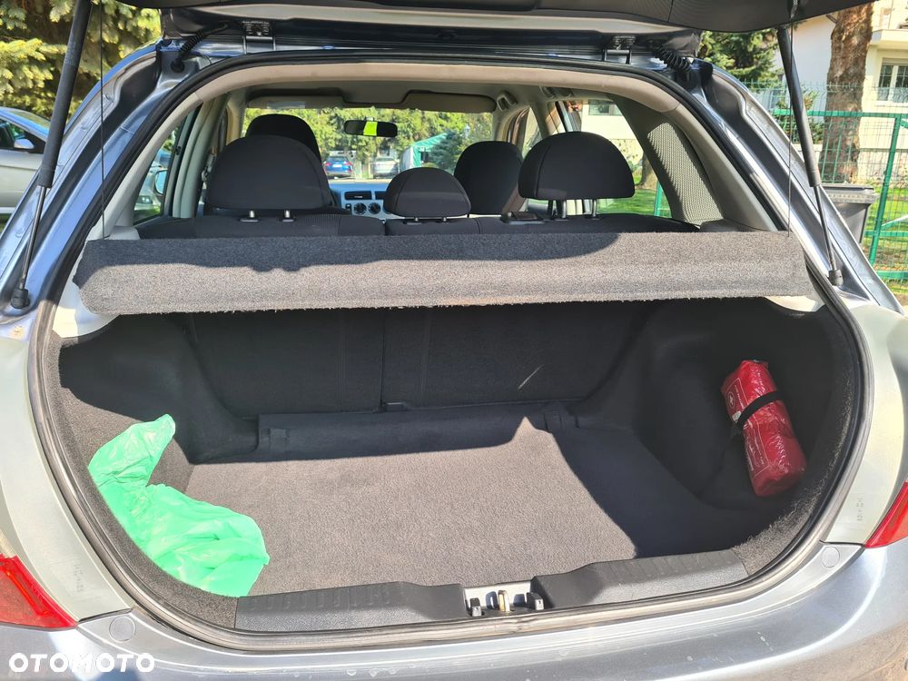 Honda Civic 1.6i ES - 14