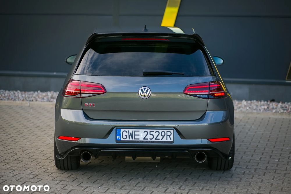 Volkswagen Golf GTI 2.0 TSI OPF Performance - 11
