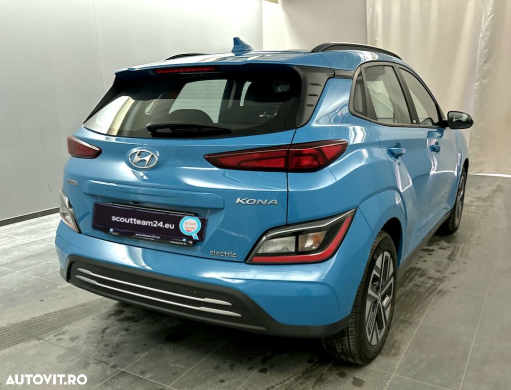 Hyundai KONA - 5