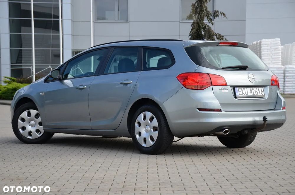 Opel Astra - 13