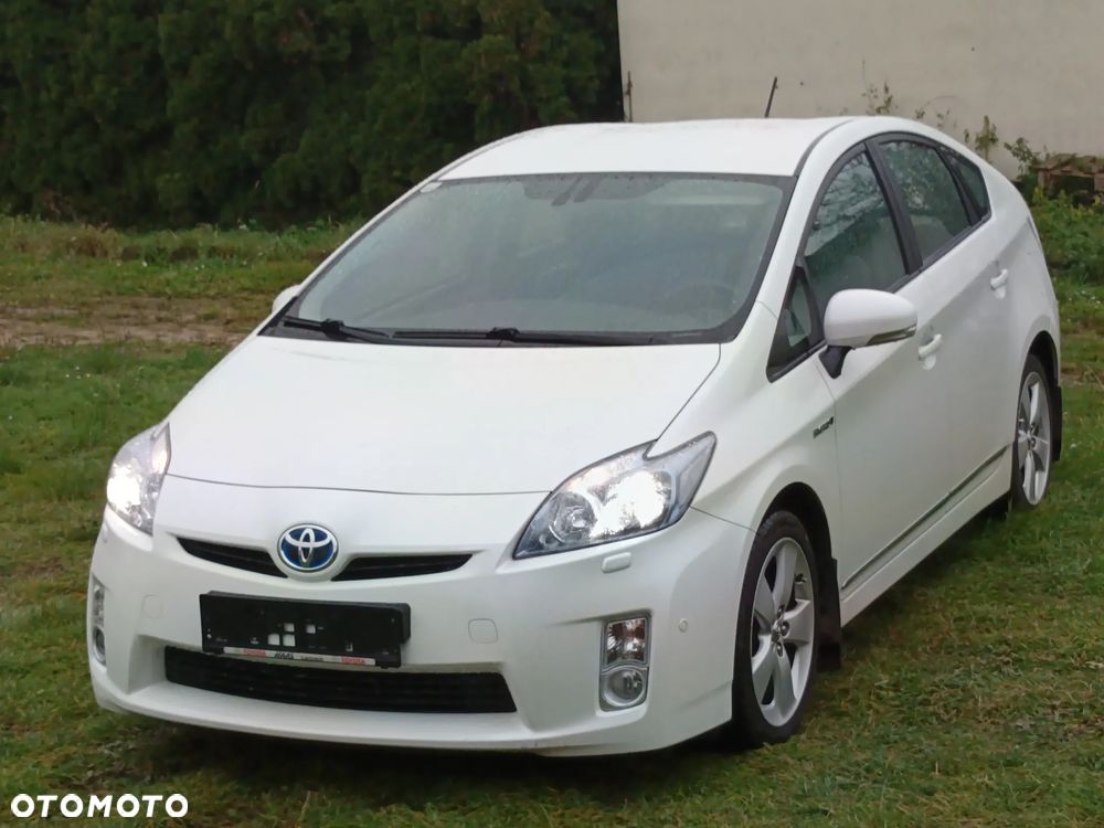 Toyota Prius - 1