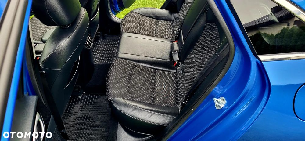 Kia Ceed 1.4 T-GDI L Business Line Plus DCT - 34