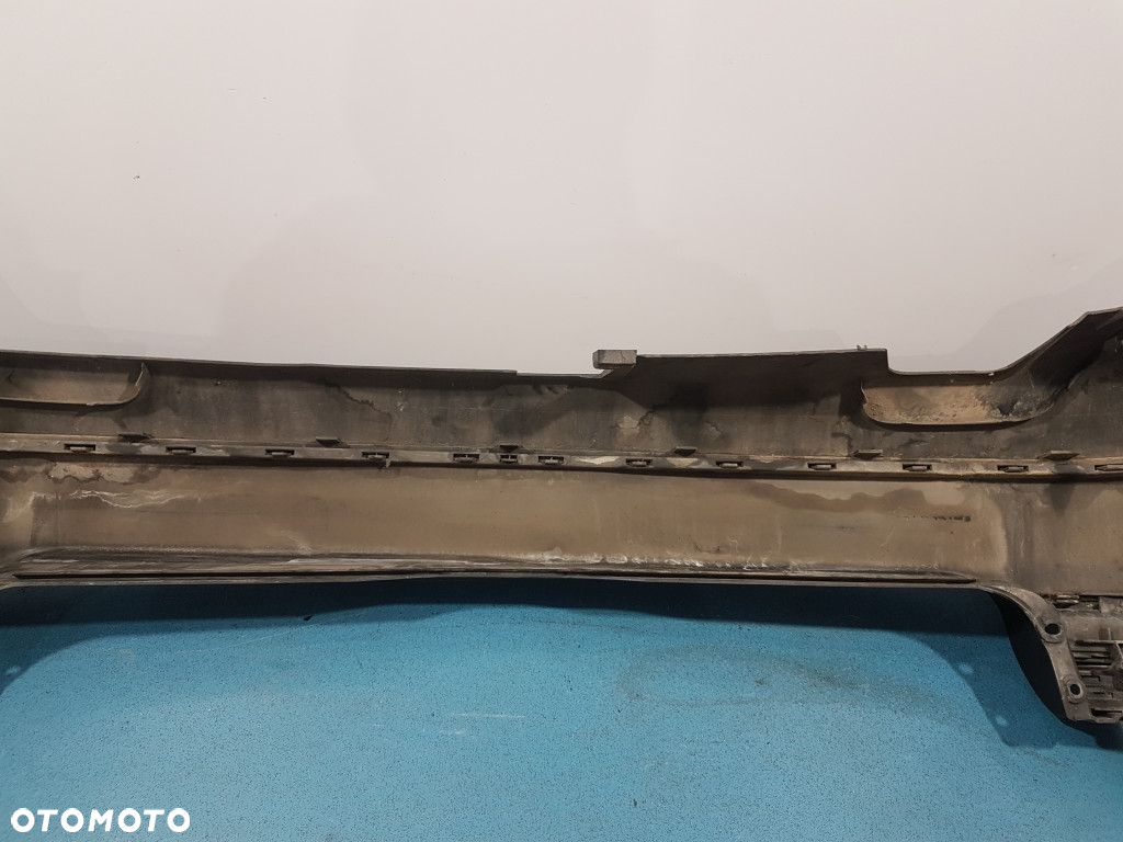 VW PASSAT B5FL ZDERZAK TYŁ L041 - 6