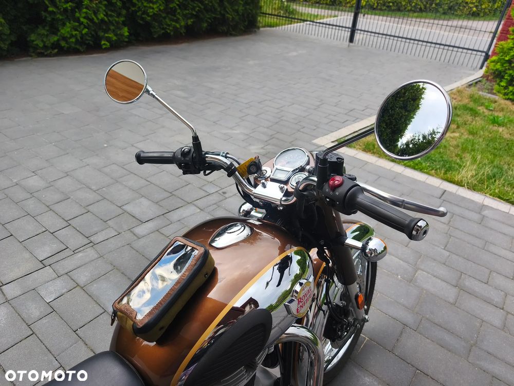 Royal Enfield Classic - 14