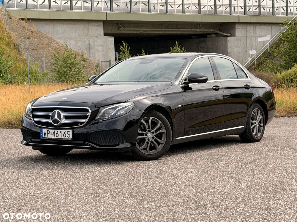 Mercedes-Benz Klasa E 220 d 4-Matic 9G-TRONIC - 1