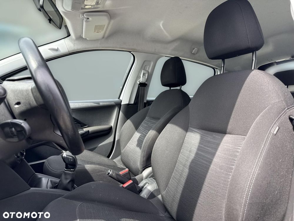 Peugeot 208 1.4 HDi Access - 12
