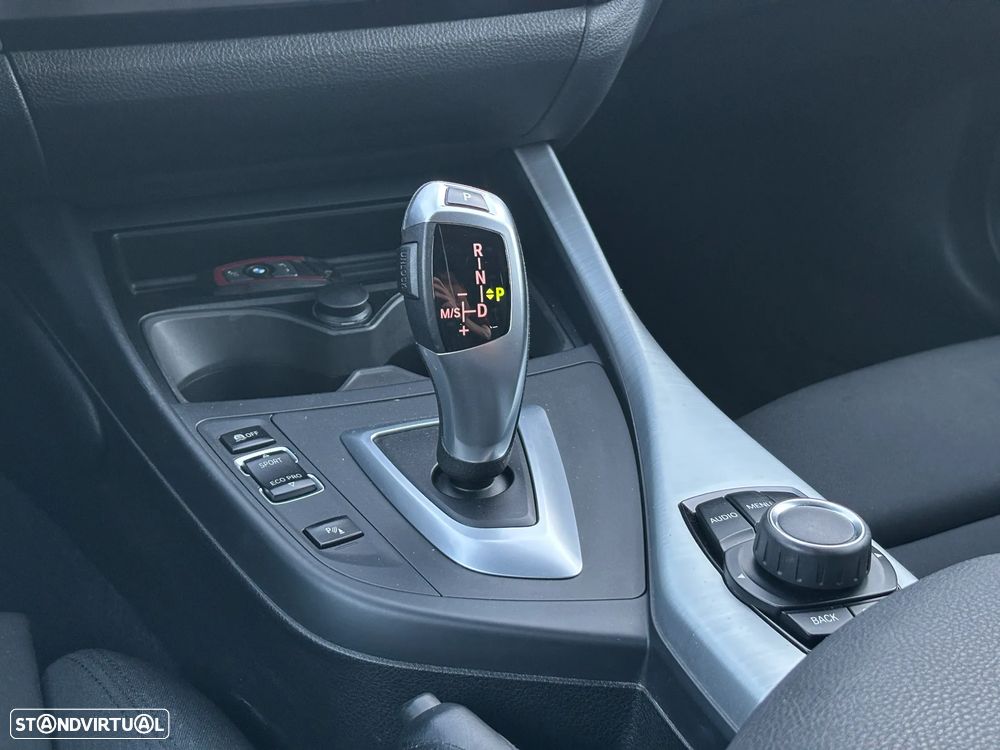 BMW 116 dA Line Sport - 20