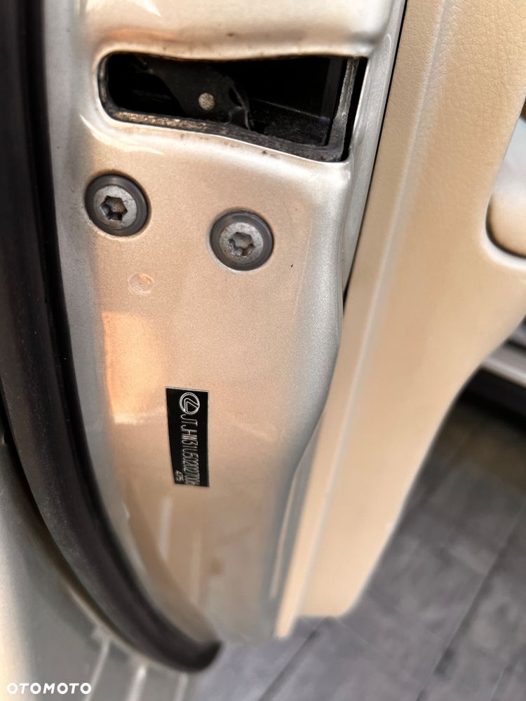 Lexus RX 400h Prestige - 16