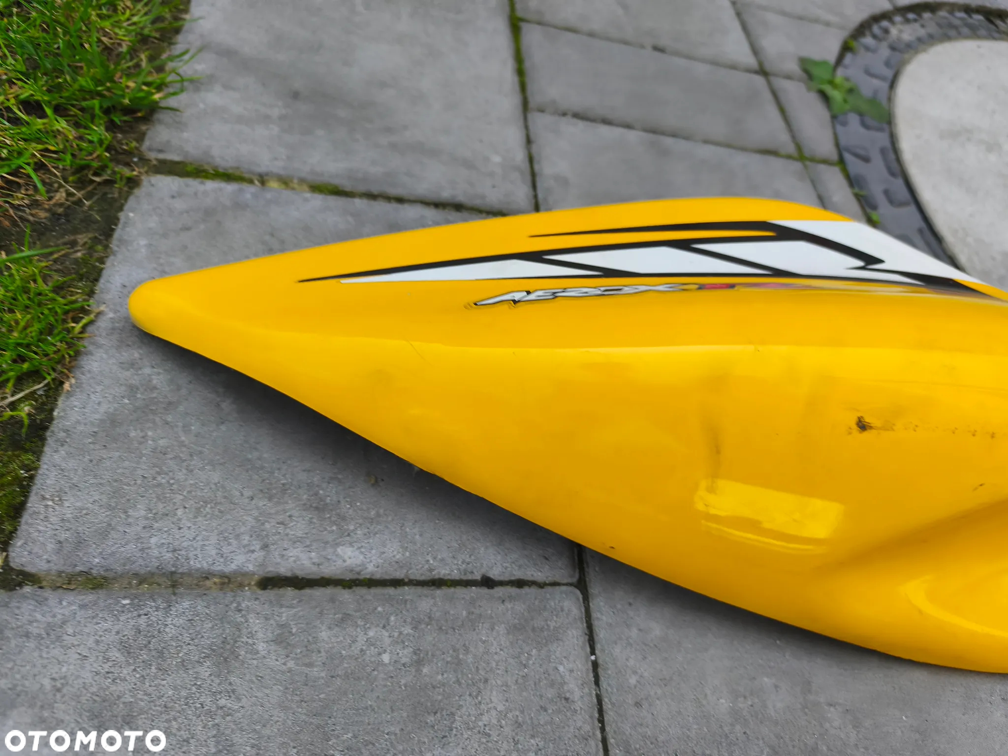 Owiewka, osłona, bok, boczek Yamaha Aerox 50 - 7