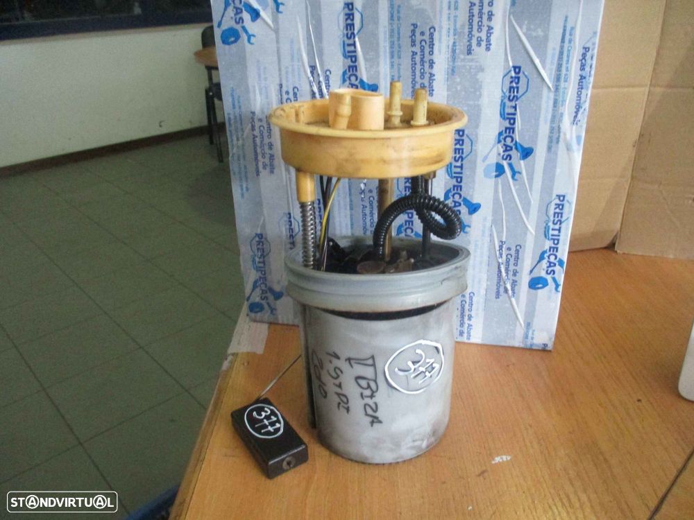 Bomba Combustivel 6R0919050 SEAT IBIZA 2010 1.9 TDI DISEL VW POLO 5 2010 1.6 Tdi DIESEL VW POLO 6R 2011 1.6 TDI 90CV 3P PRETO - 1