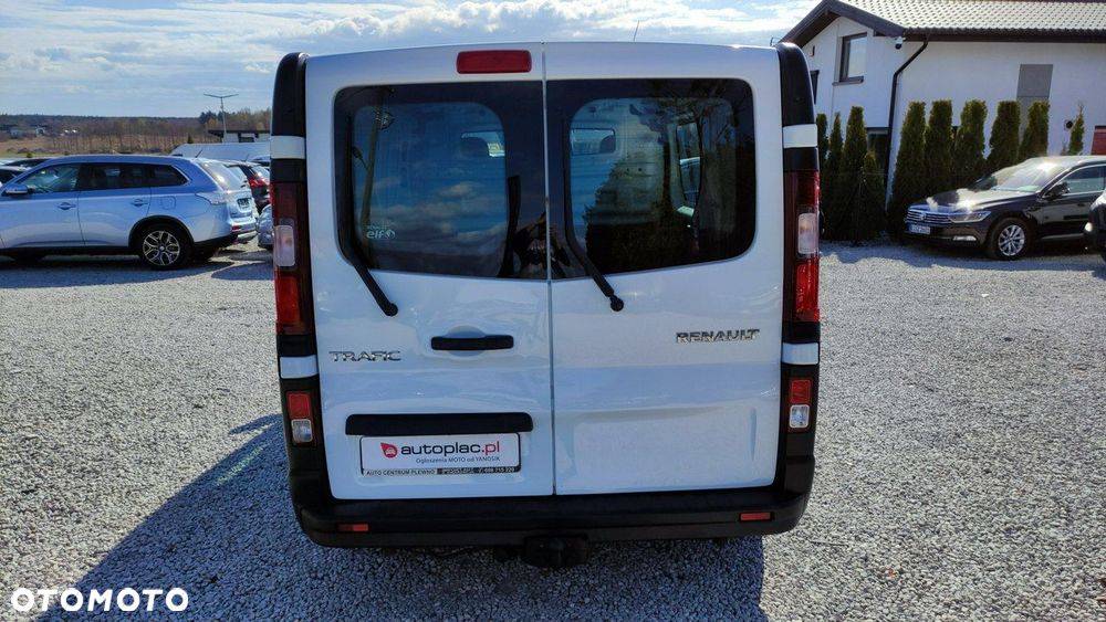 Renault Trafic - 16