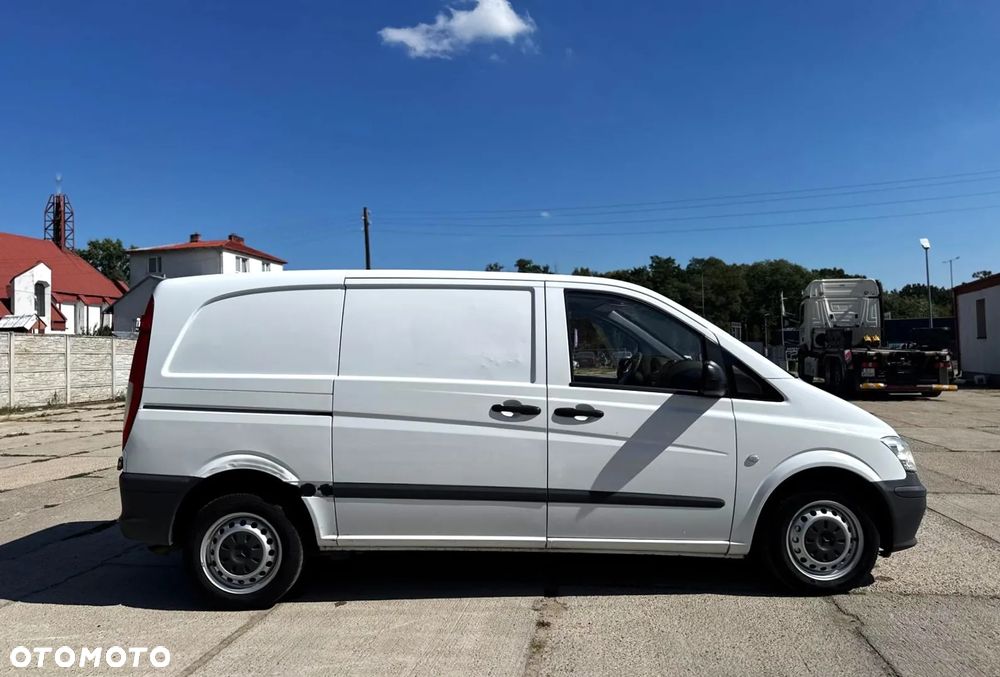 Mercedes-Benz VITO - 19