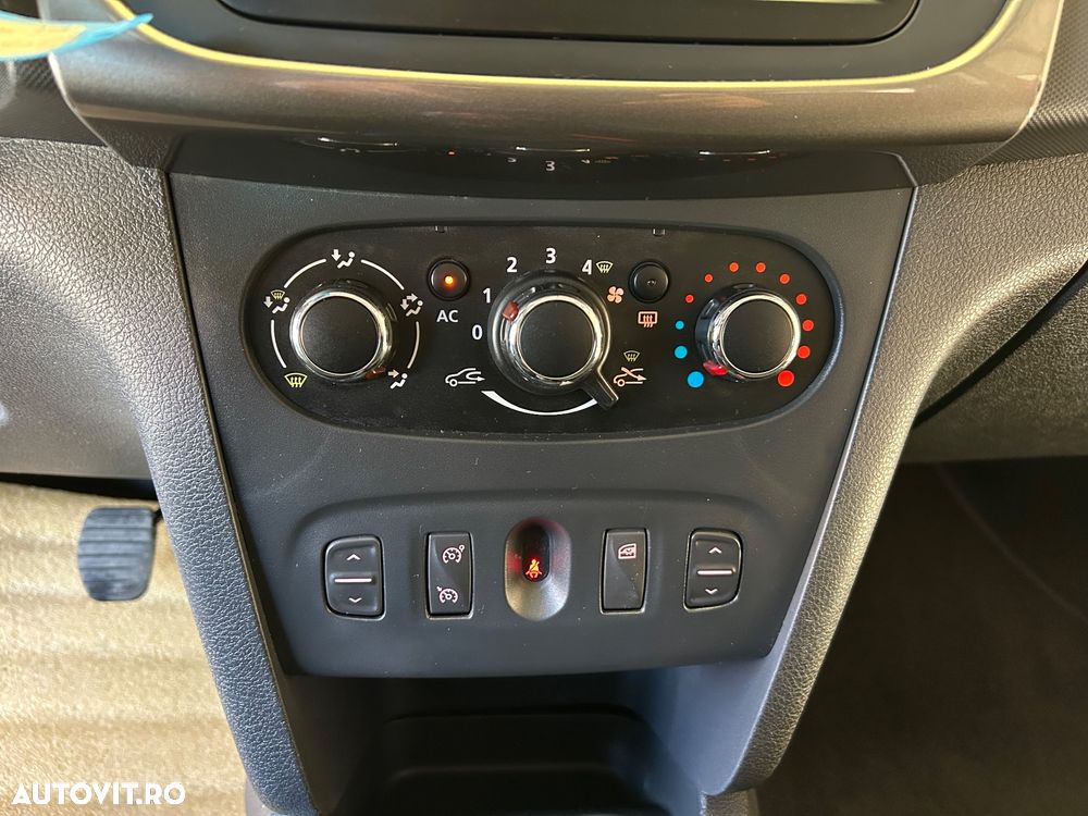 Dacia Logan 0.9 90CP Laureate - 14