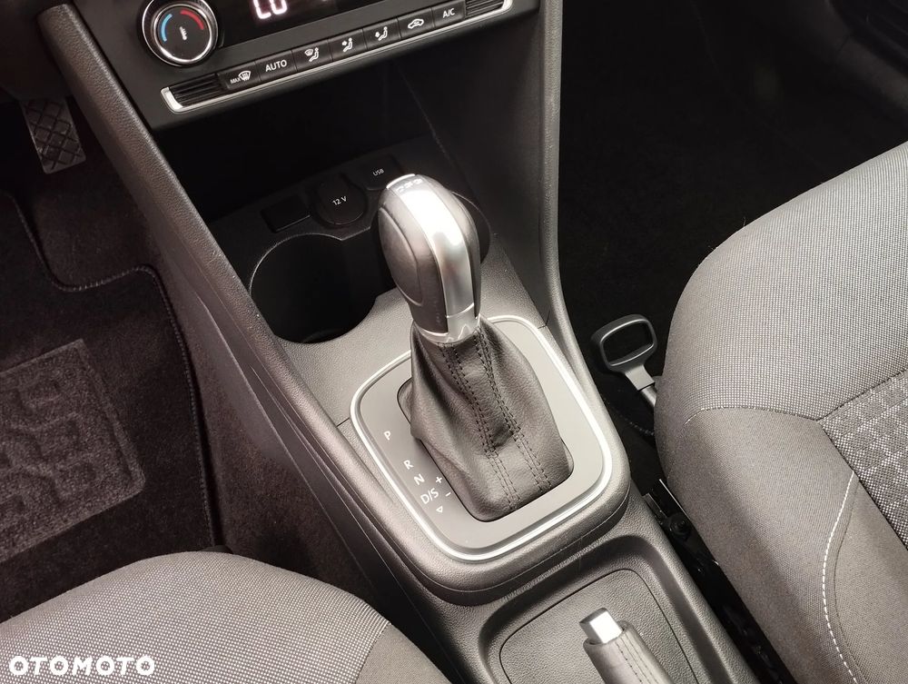 Volkswagen Polo - 24