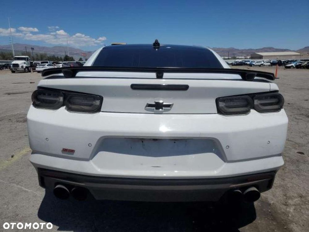 Chevrolet Camaro - 4