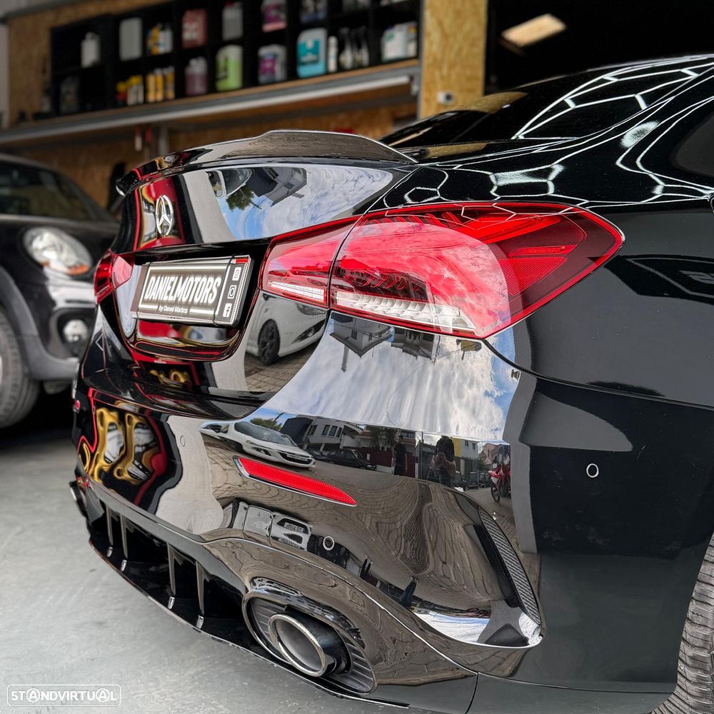 Mercedes-Benz A 250 Limousine e 8G-DCT AMG Line - 4