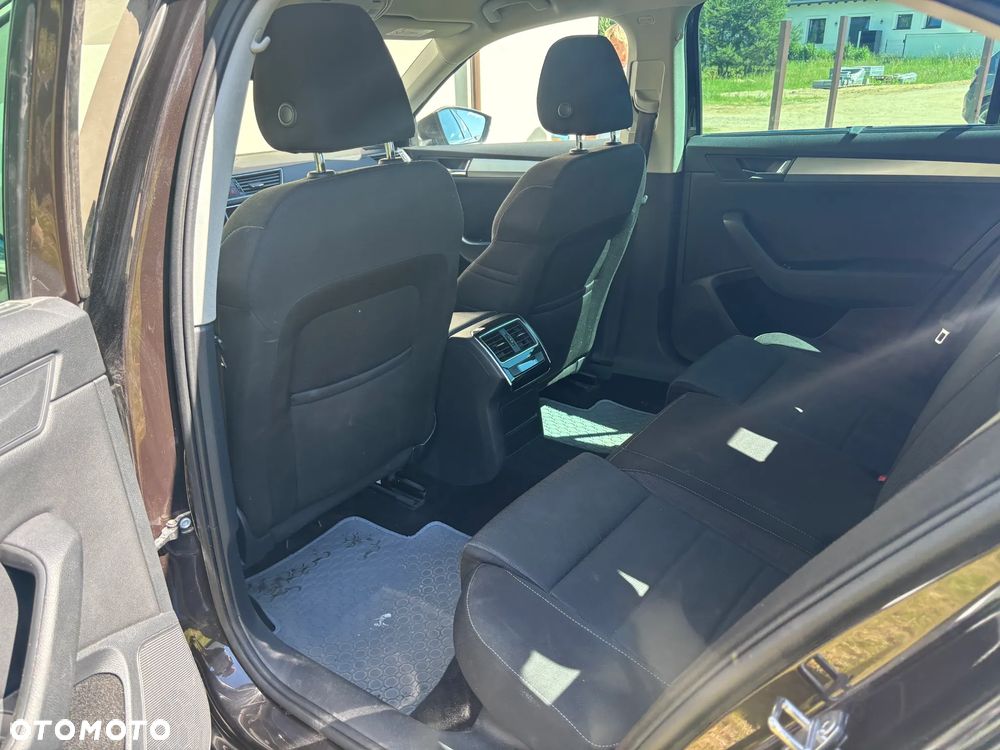 Skoda Superb - 5