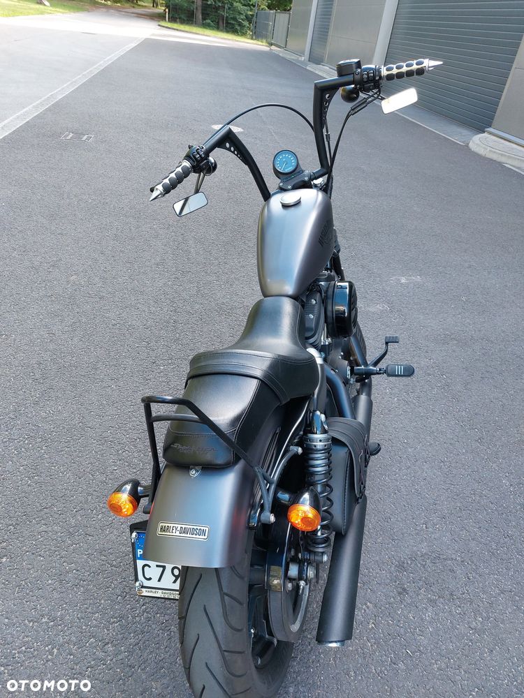 Harley-Davidson Sportster Iron 883 - 5