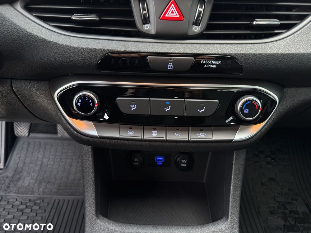 Hyundai i30 1.0 T-GDI Modern - 18