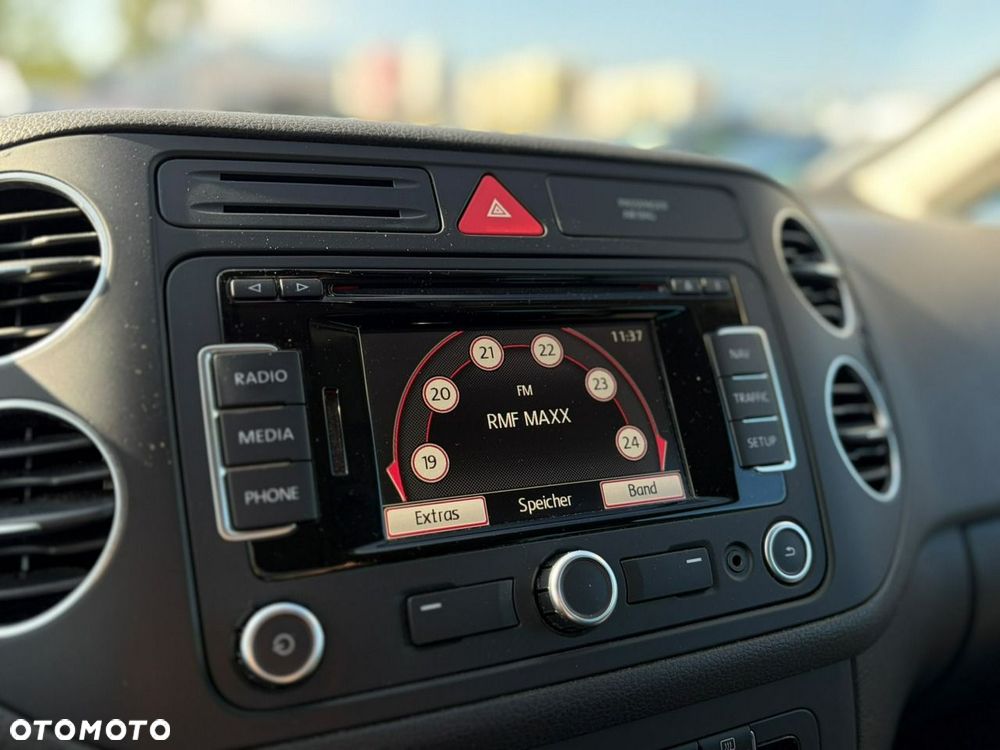 Volkswagen Golf Plus - 12