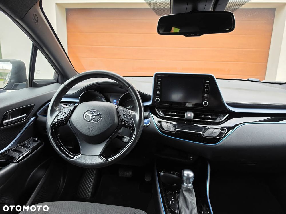 Toyota C-HR - 13