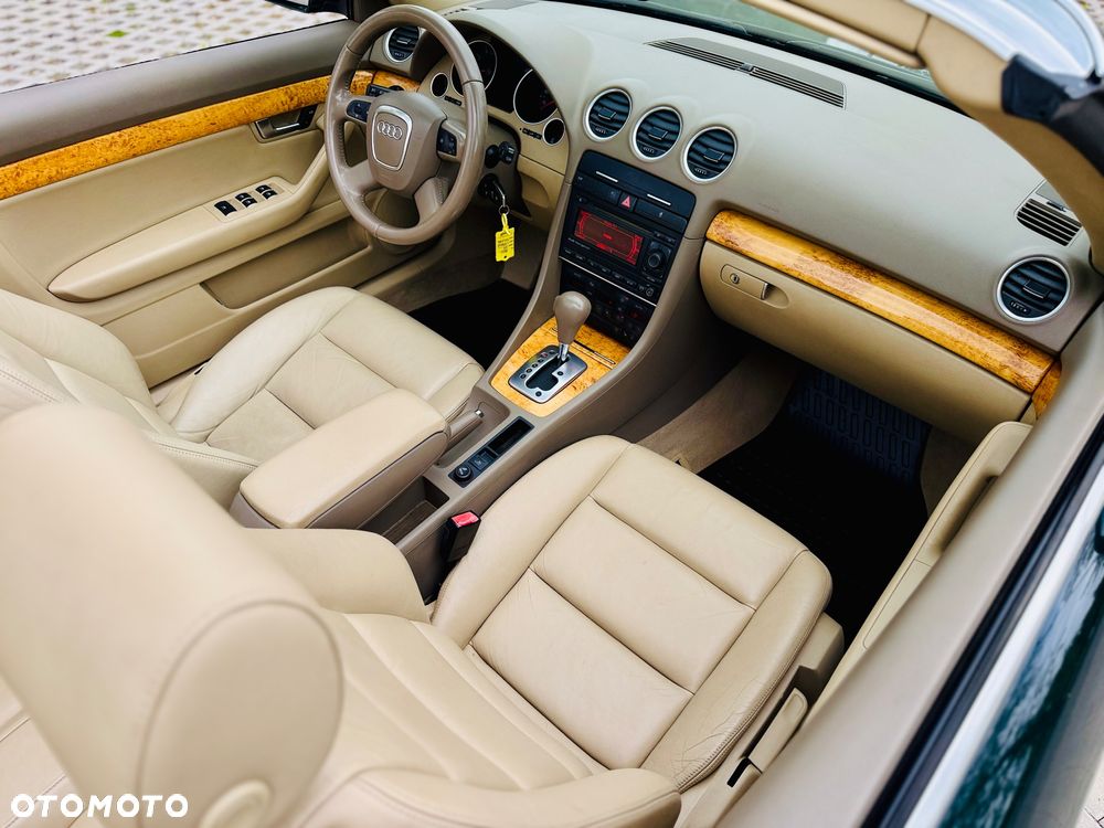 Audi A4 Cabrio - 11