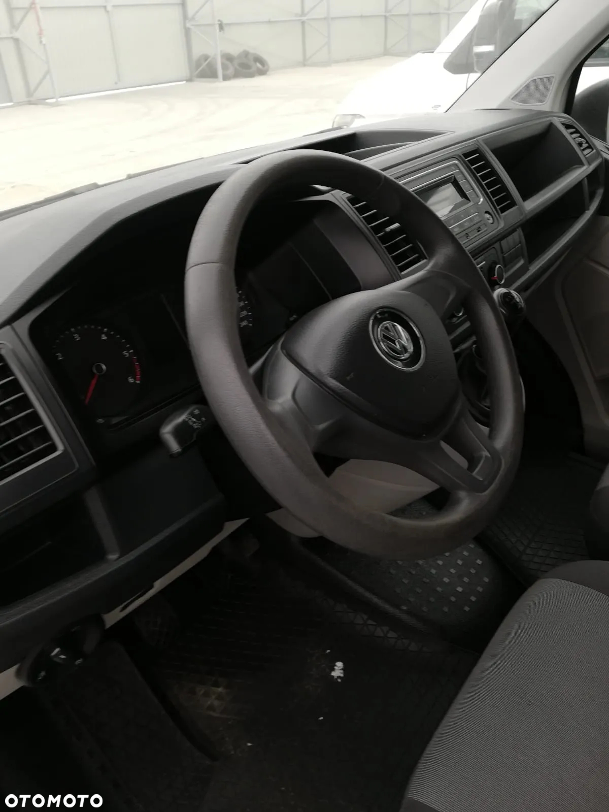 Volkswagen Transporter T5 TDI L1H1 - 3