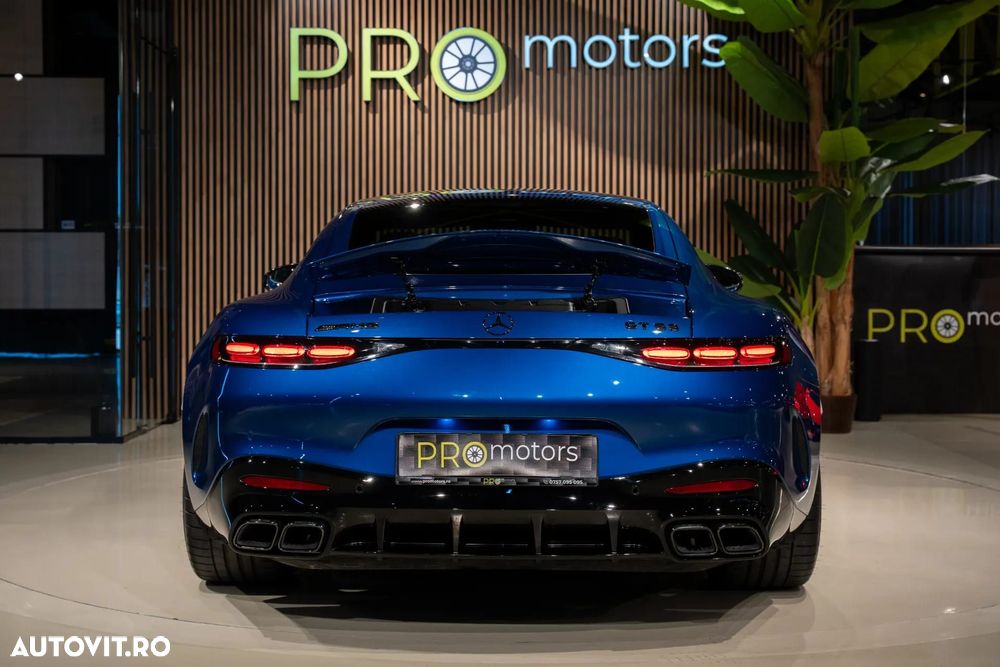 Mercedes-Benz AMG GT - 17