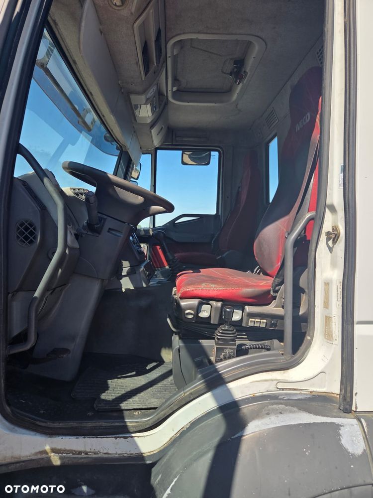 Iveco 440 - 3