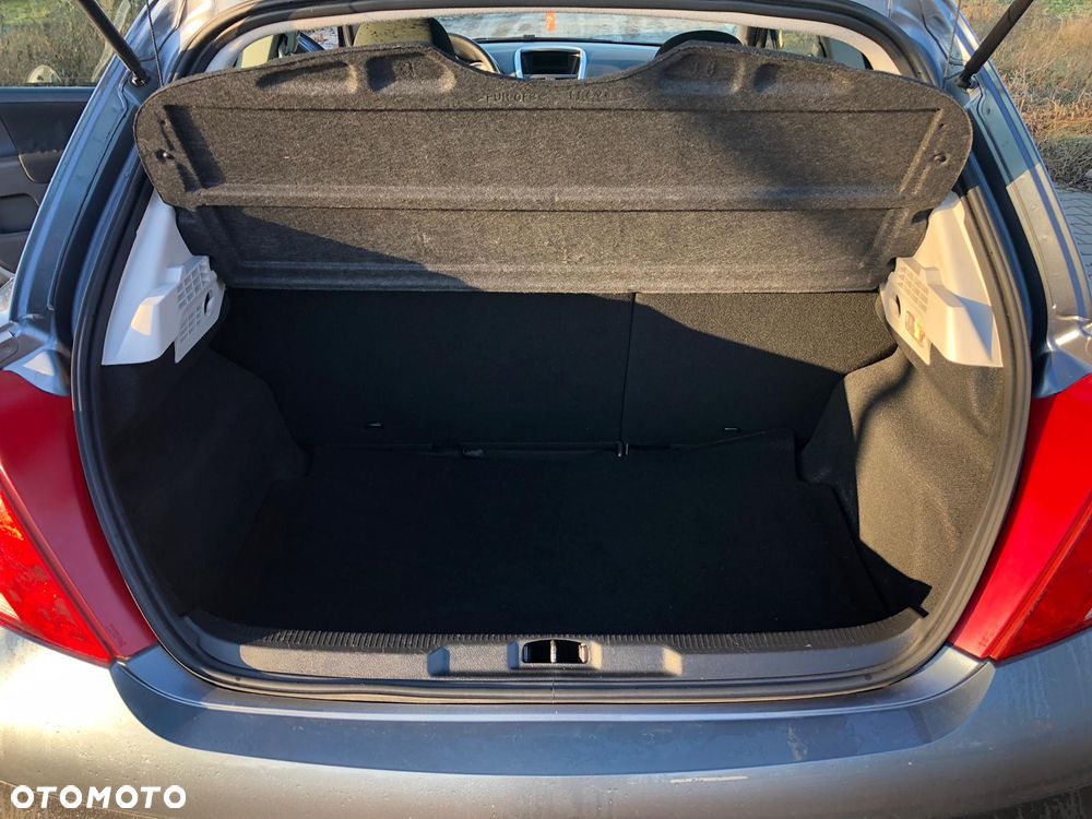 Peugeot 207 1.4 - 16