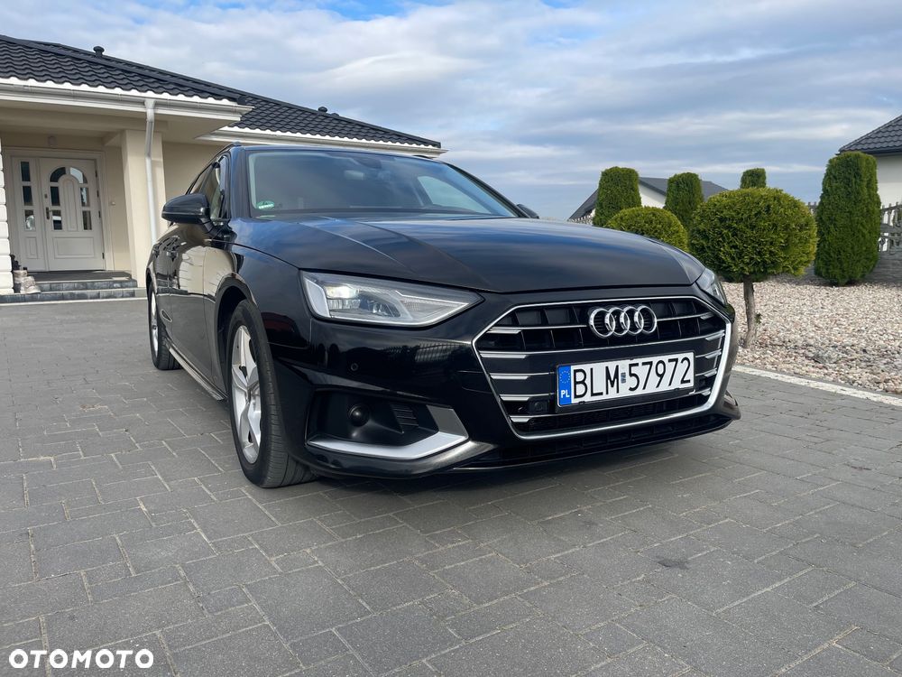 Audi A4 - 4